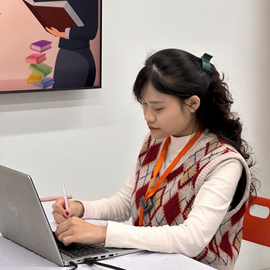 Cô Phương Thảo